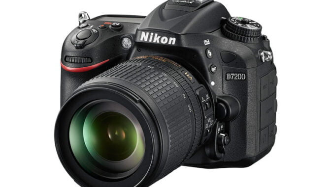 Nikon_7200
