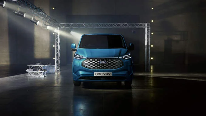 užitkový elektromobil Ford E-Transit Custom