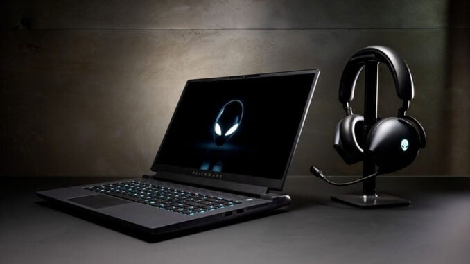 herní notebook Alienware m17 R5 s 480Hz displejem