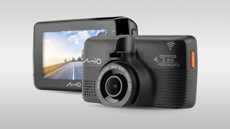 ilustrační foto autokamera Mio MiVue 798 WiFi PRO