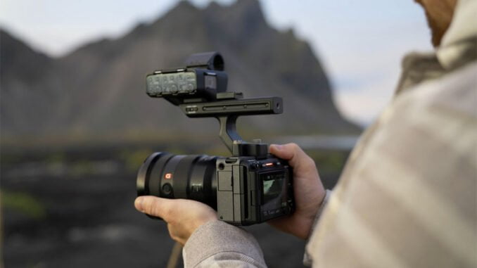 kompaktni kamera Sony FX30 Cinema Line cena