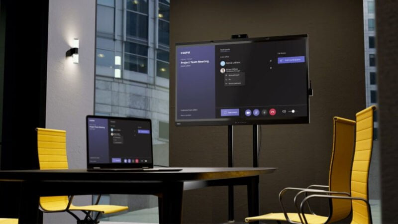 konferenční displej NEC WD551 cena