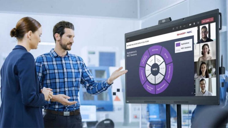 konferenční displej NEC WD551 cena