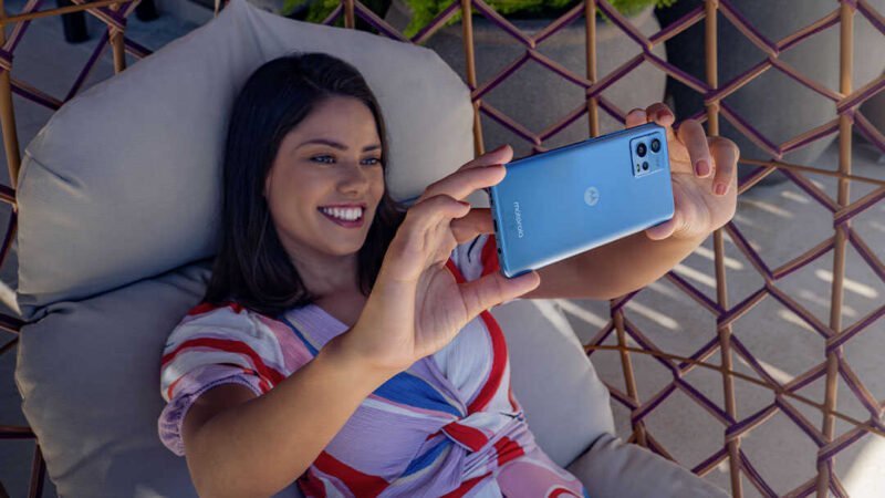 chytrý telefon smartphone motorola moto g72 cena