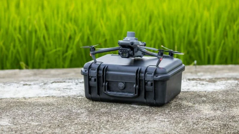Dron DJI Mavic 3M (M3M) Multispectral cena