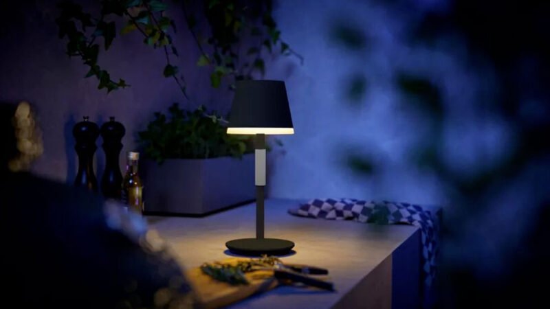 přenosná stolní lampa Philips Hue Go cena