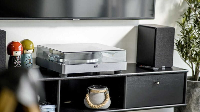 Gramofon Elac Miracord 50 a reprosoustava Elac ConneX DCB41 cena