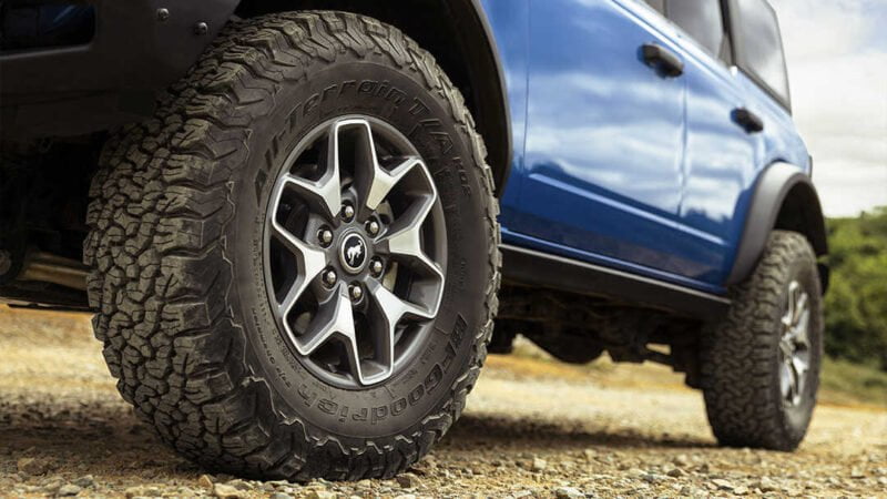 terénní Ford Bronco Badlands 4×4 cena