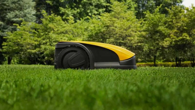 Automatická robotická sekačka STIGA A1500 cena