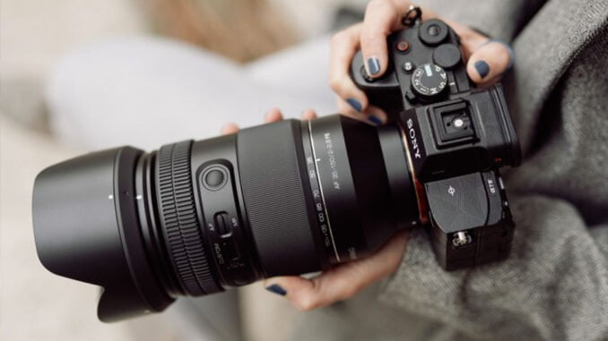 Samyang-AF-35-150-mm-f2-2-8-FE-001 objektiv Samyang AF 35-150mm f/2-2.8 Sony FE cena
