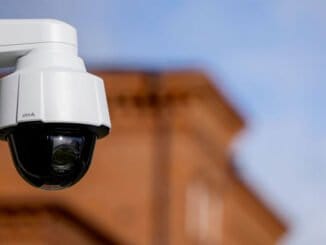 bezpečnostní otočná PTZ kamera AXIS P5676-LE cena