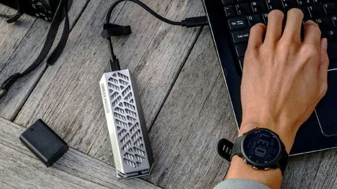 pouzdro SSD disk Cooler Master Oracle Air cena