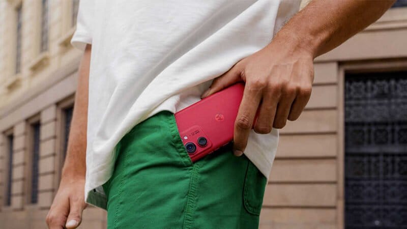 telefon smartphone motorola edge 40 viva magenta cena