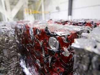 Hell Energy hliník recyklace plechovky