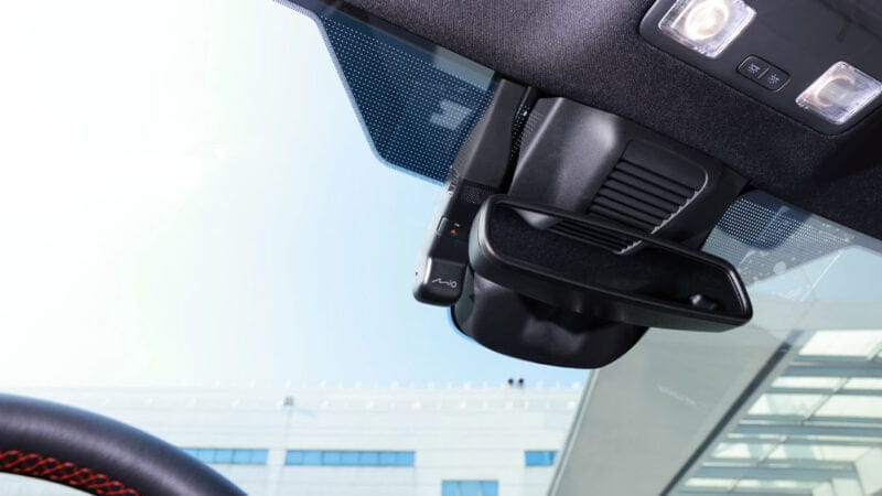 diskrétní autokamera přední zadní Mio MiVue J756DS specifikace cena