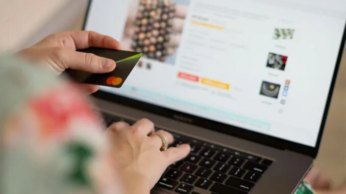 Nakupování na internetu - sleva, akce, dobírka, recenze, průzkum chování