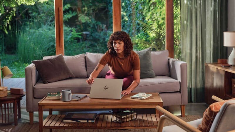 ultramobilní PC AI notebook HP OmniBook X AI specifikace cena