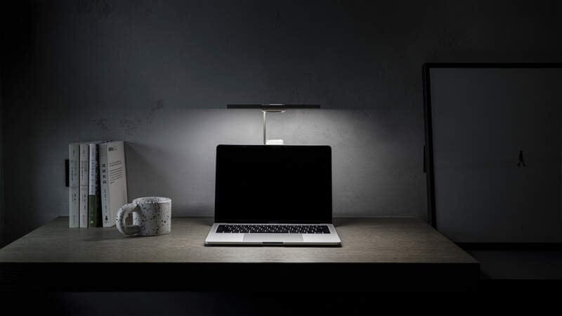 přídavná světla k laptopům a monitorům BenQ ScreenBar Pro LaptopBar cena