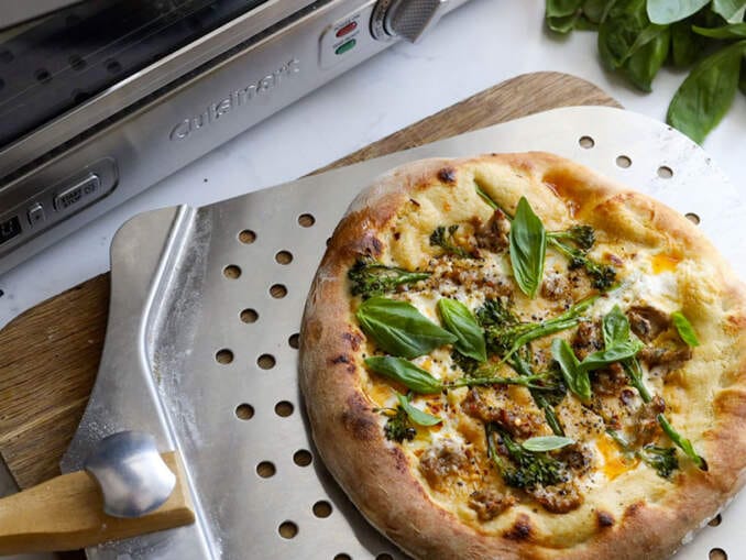 pec na pizzu, domácí, Cuisinart CPZ-120, dostupnost, cena, příprava pizzy, jídlo, kuchyně